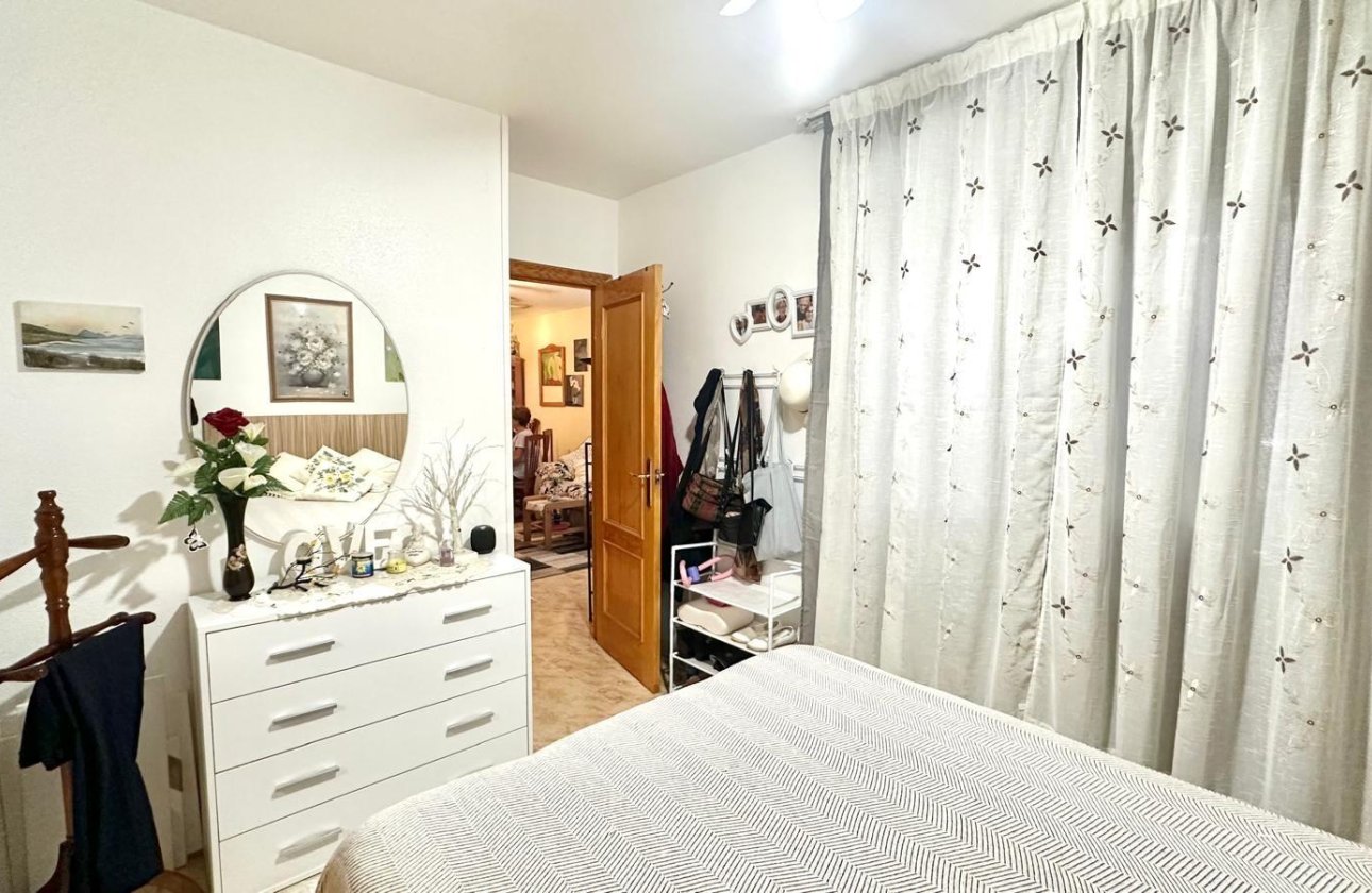 Revente - Appartement -
Torrevieja - Centro