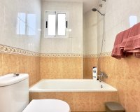Revente - Appartement -
Torrevieja - Centro