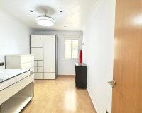 Revente - Appartement -
Torrevieja - Centro