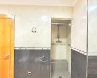 Revente - Appartement -
Torrevieja - Centro