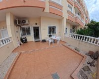Revente - Appartement -
Torrevieja - Centro