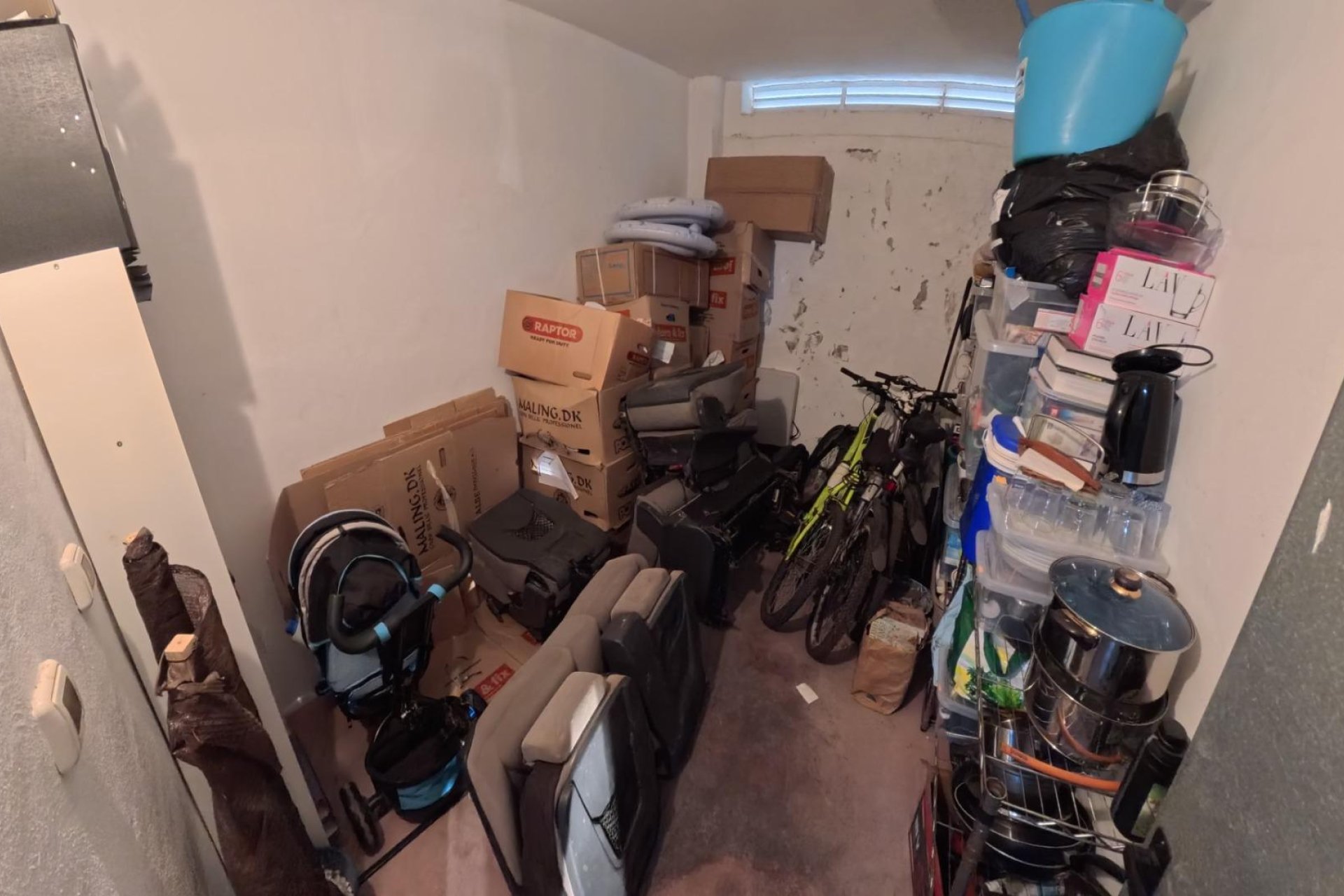 Revente - Appartement -
Torrevieja - Centro