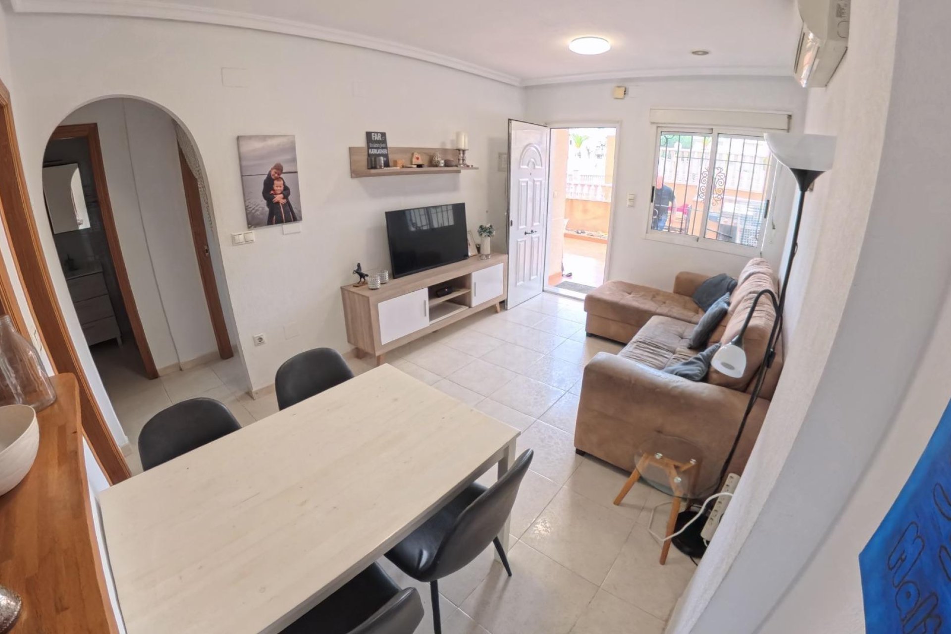 Revente - Appartement -
Torrevieja - Centro