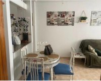 Revente - Appartement -
Torrevieja - Centro