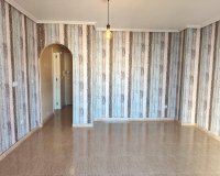 Revente - Appartement -
Torrevieja - Centro