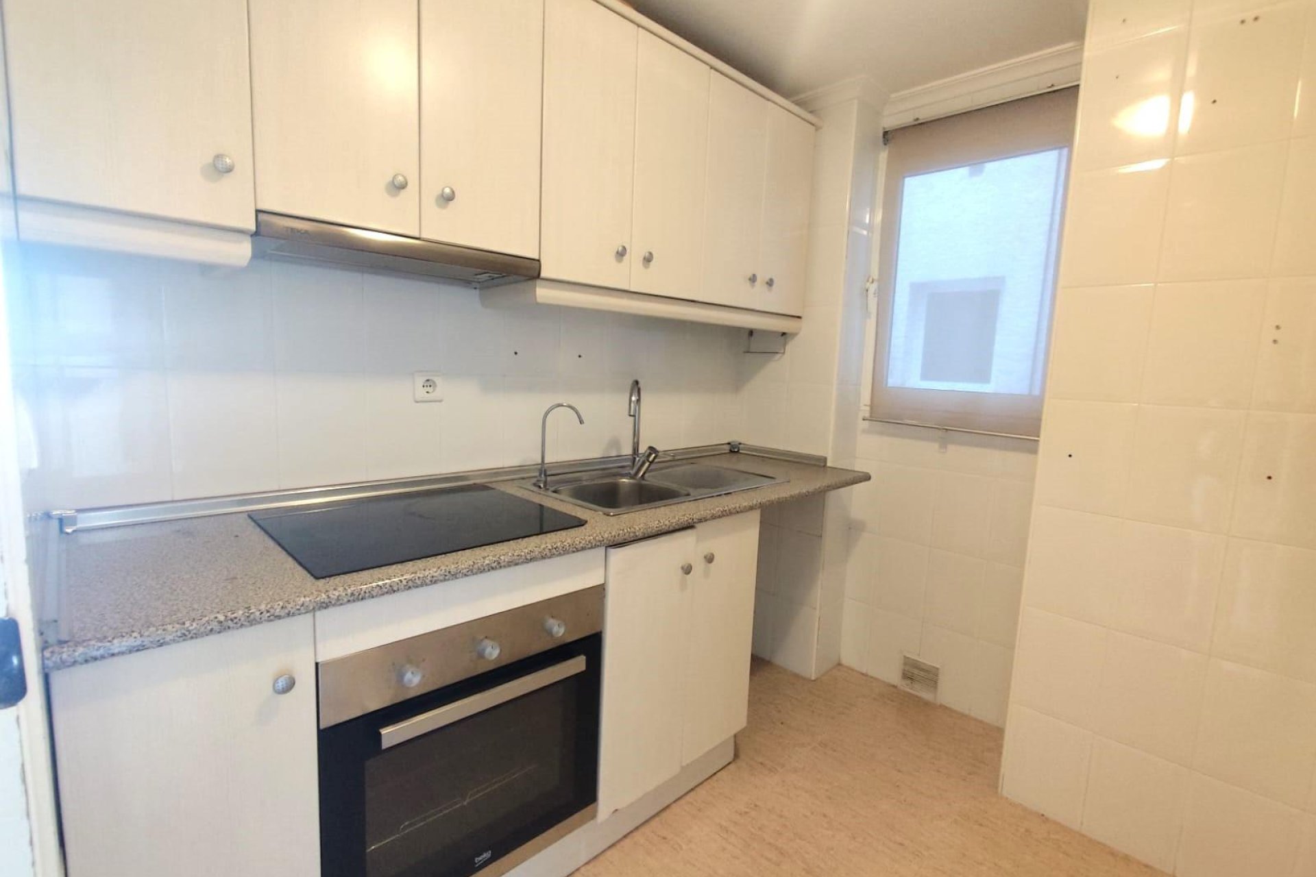 Revente - Appartement -
Torrevieja - Centro