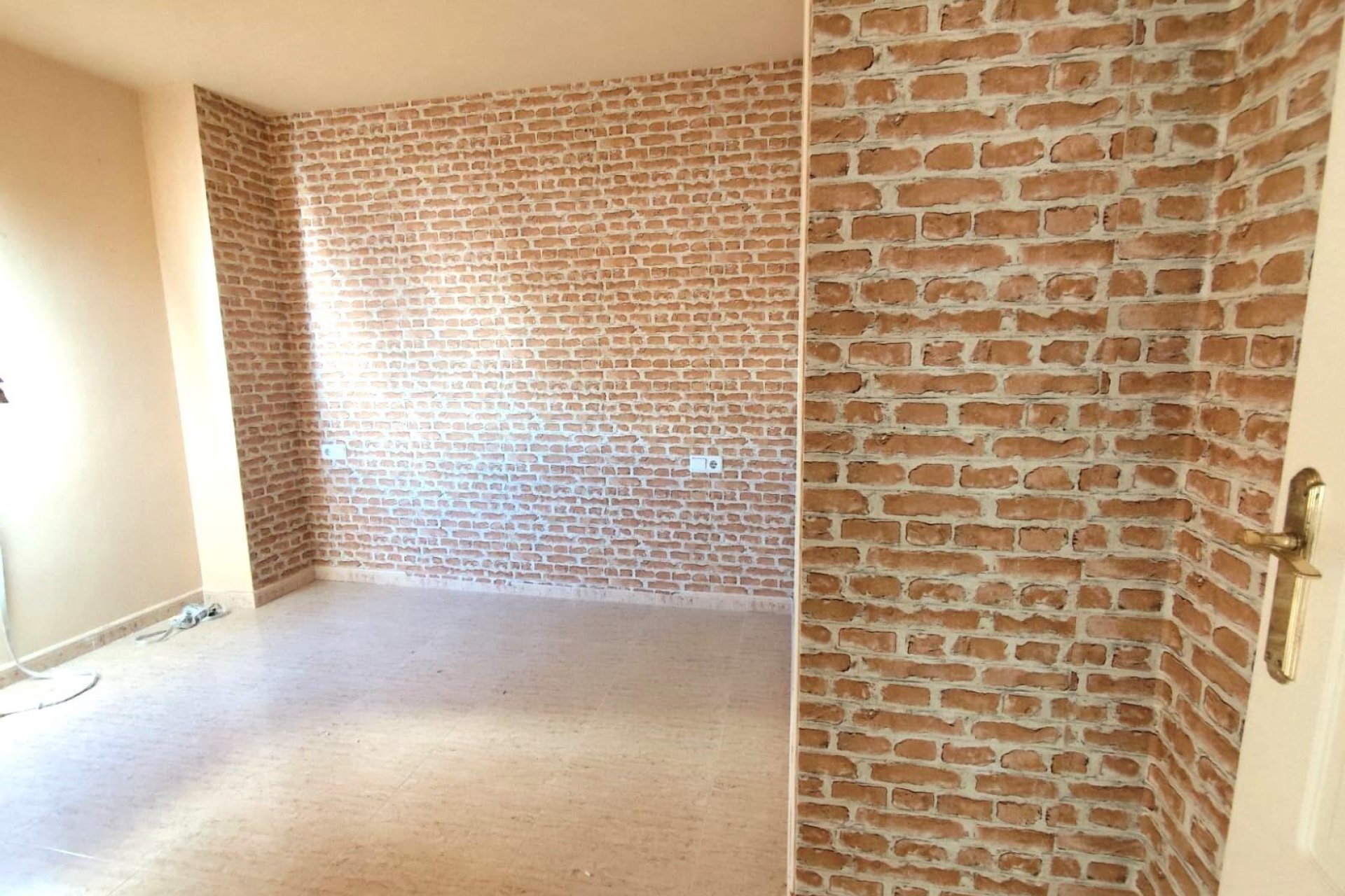 Revente - Appartement -
Torrevieja - Centro