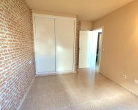 Revente - Appartement -
Torrevieja - Centro