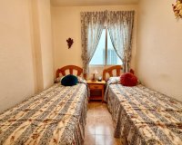 Revente - Appartement -
Torrevieja - Centro