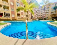 Revente - Appartement -
Torrevieja - Centro