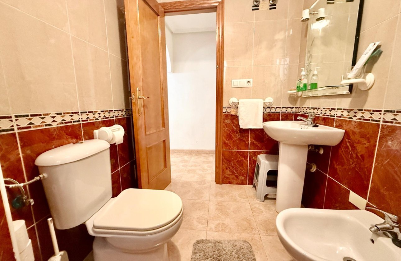 Revente - Appartement -
Torrevieja - Centro