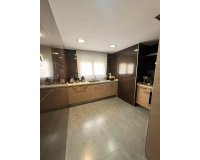 Revente - Appartement -
Torrevieja - Centro