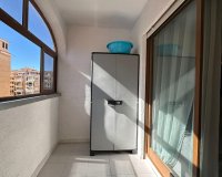 Revente - Appartement -
Torrevieja - Centro