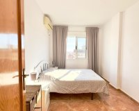 Revente - Appartement -
Torrevieja - Centro