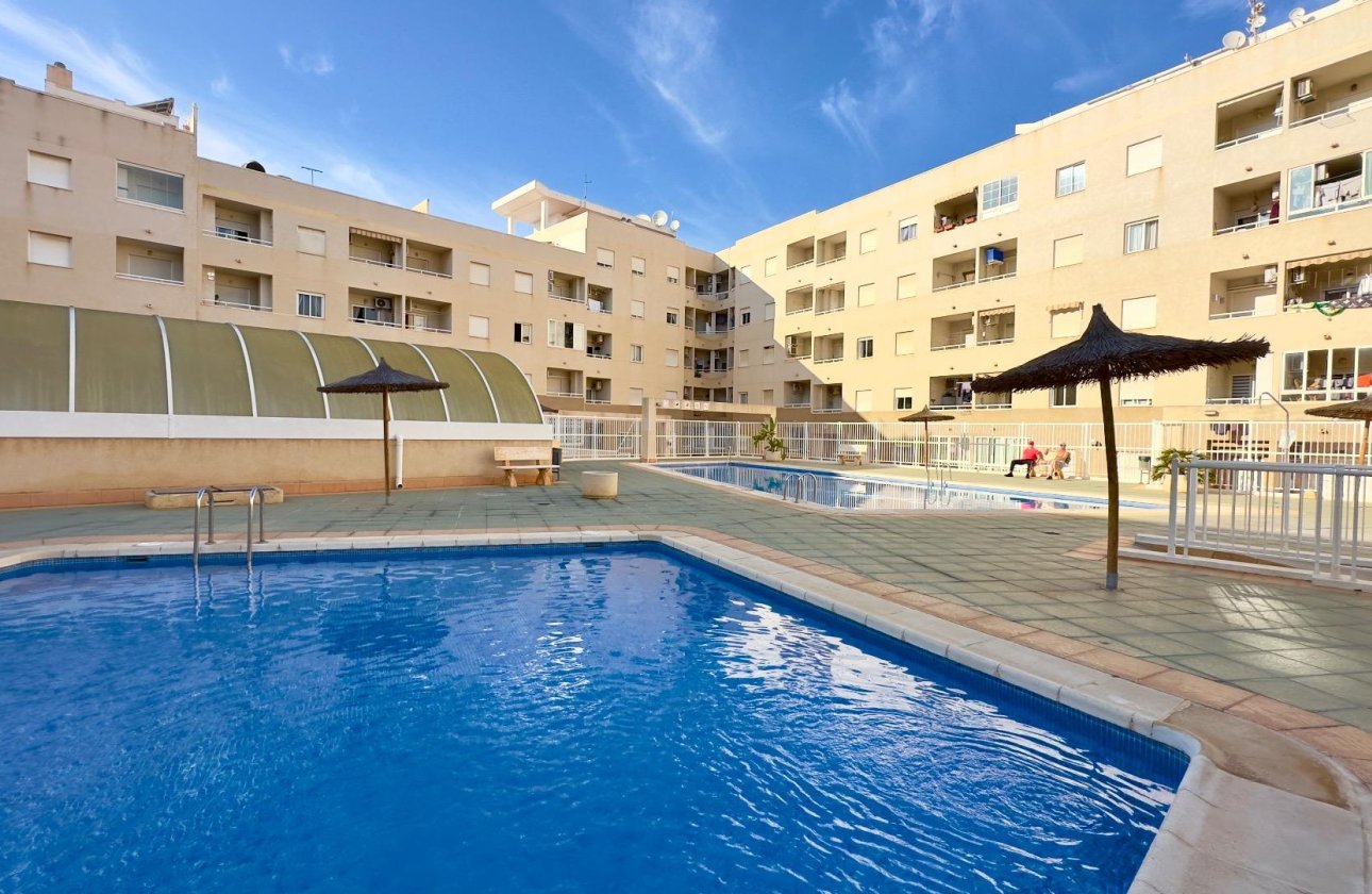 Revente - Appartement -
Torrevieja - Centro