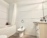 Revente - Appartement -
Torrevieja - Centro