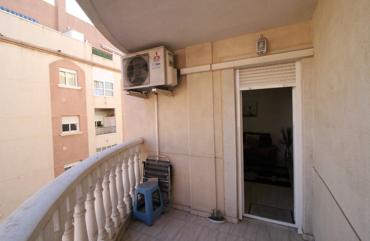 Revente - Appartement -
Torrevieja - Centro