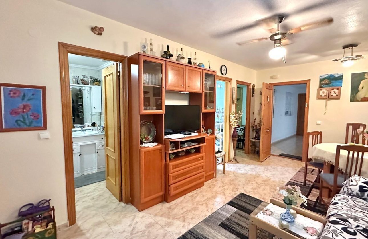 Revente - Appartement -
Torrevieja - Centro