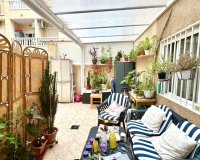 Revente - Appartement -
Torrevieja - Centro