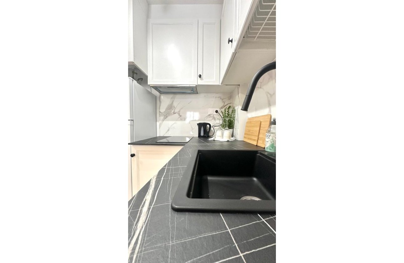 Revente - Appartement -
Torrevieja - Centro