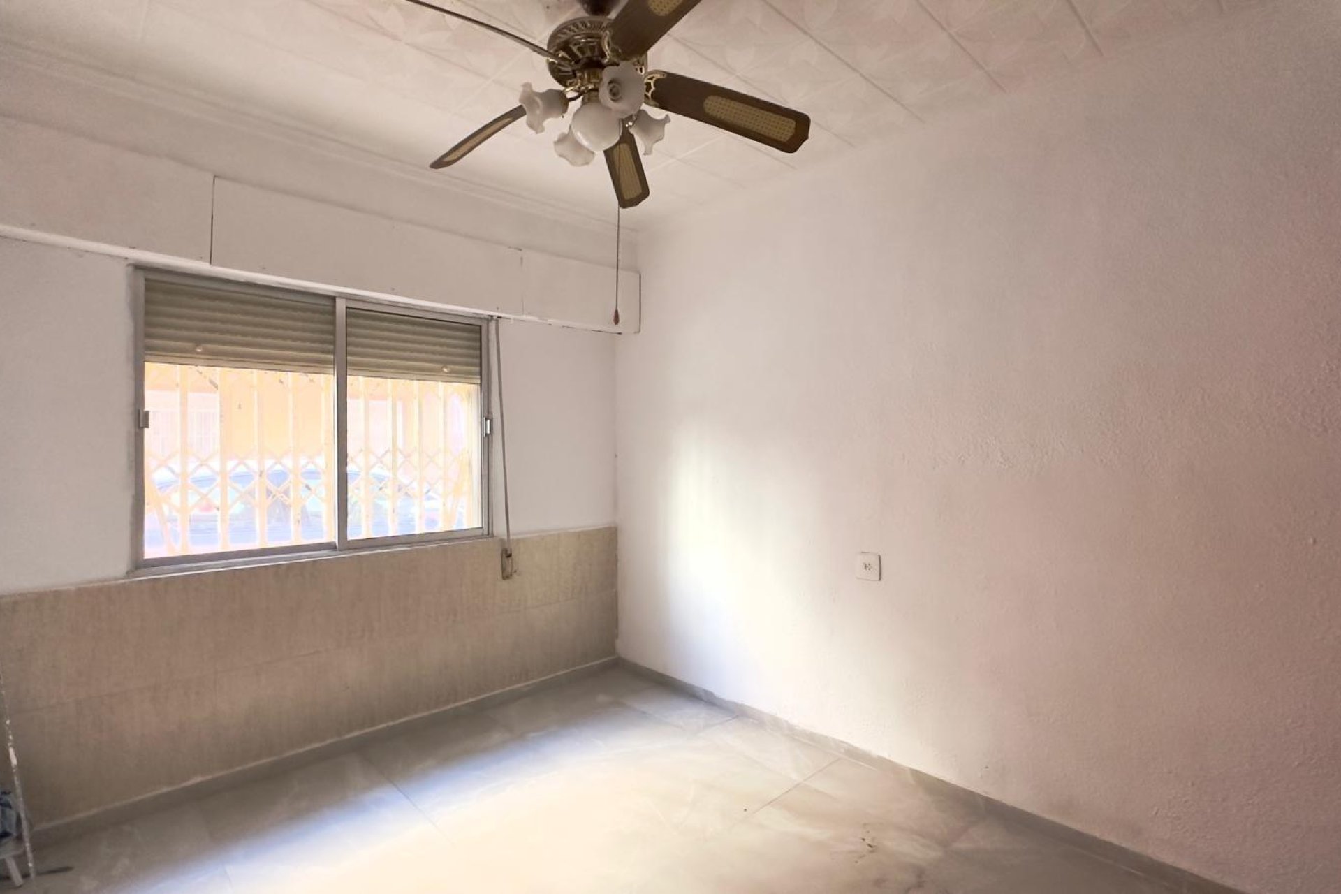 Revente - Appartement -
Torrevieja - Centro