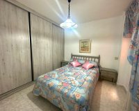 Revente - Appartement -
Torrevieja - Centro