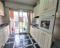 Revente - Appartement -
Torrevieja - Centro