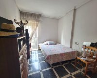 Revente - Appartement -
Torrevieja - Centro