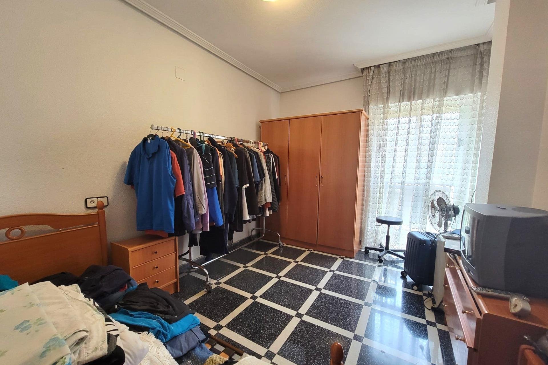 Revente - Appartement -
Torrevieja - Centro