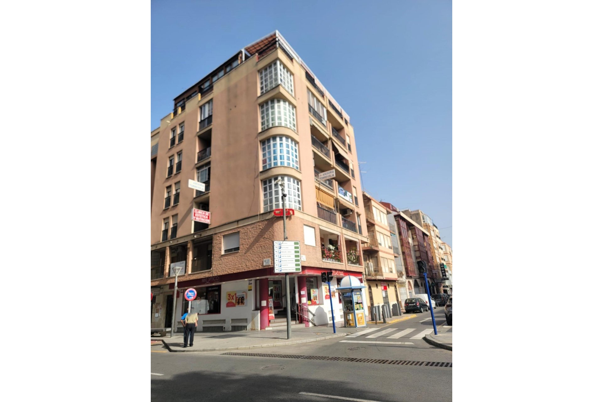 Revente - Appartement -
Torrevieja - Centro