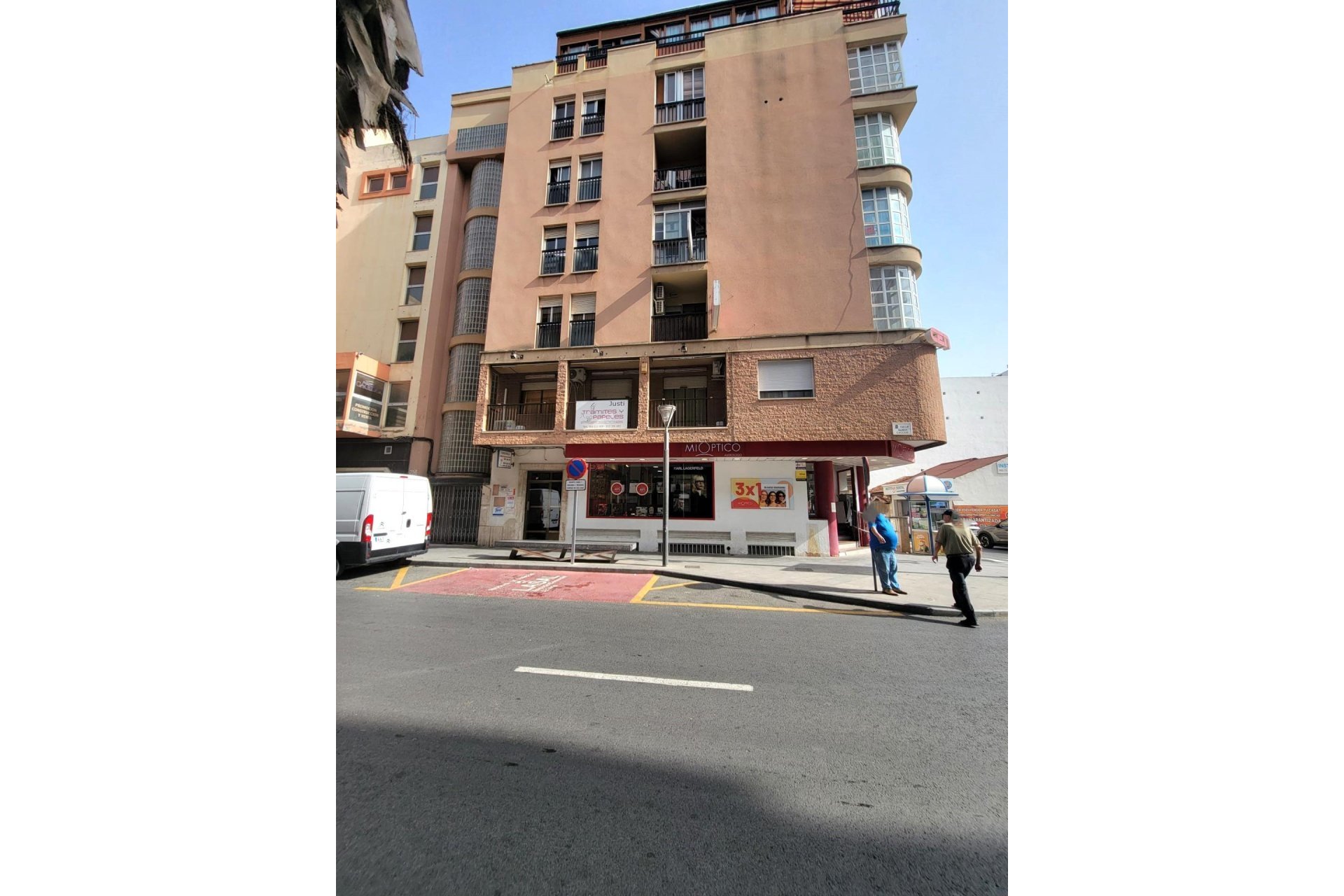 Revente - Appartement -
Torrevieja - Centro