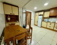 Revente - Appartement -
Torrevieja - Centro