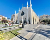 Revente - Appartement -
Torrevieja - Centro