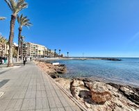 Revente - Appartement -
Torrevieja - Centro