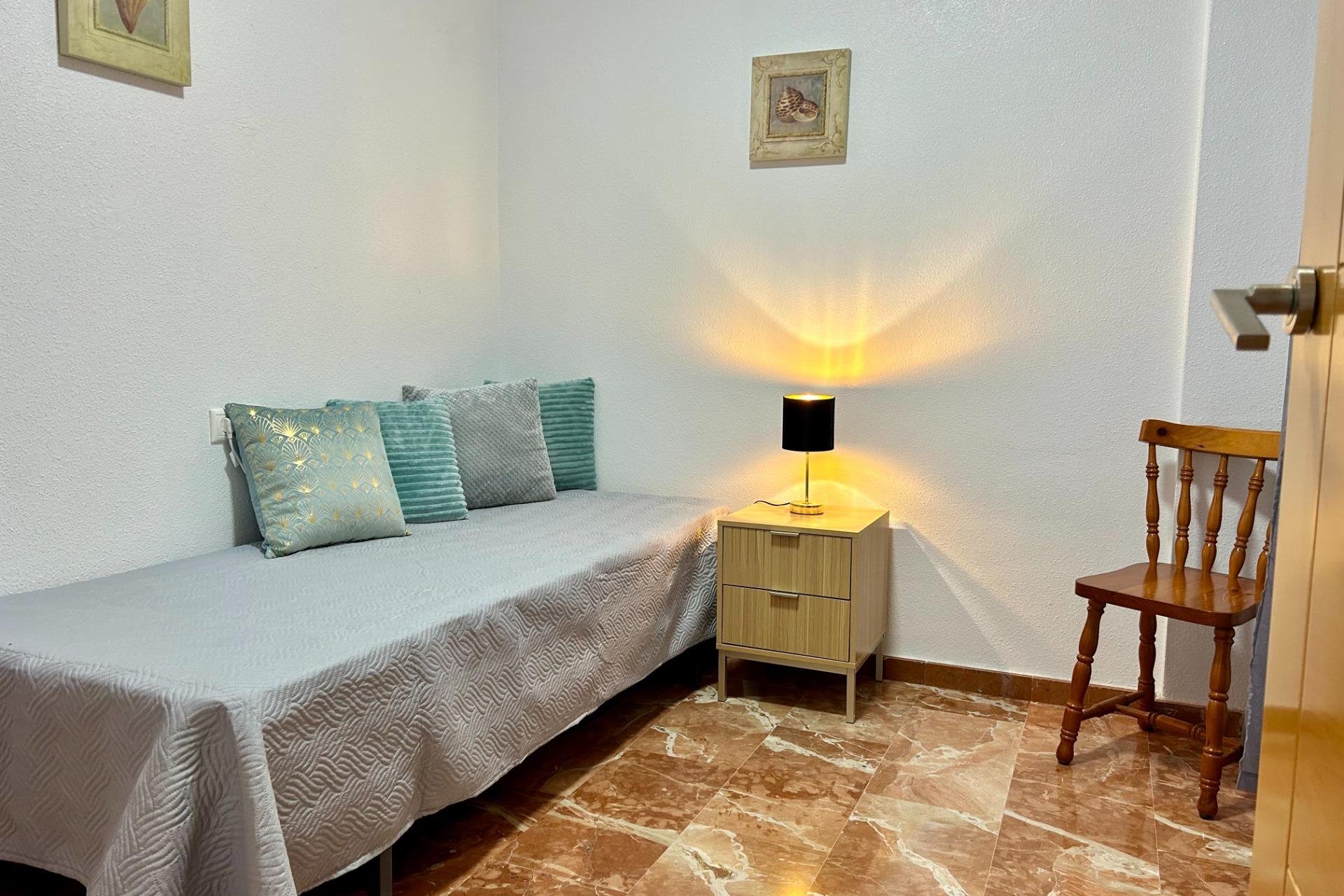 Revente - Appartement -
Torrevieja - Centro