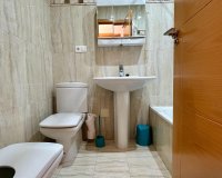 Revente - Appartement -
Torrevieja - Centro