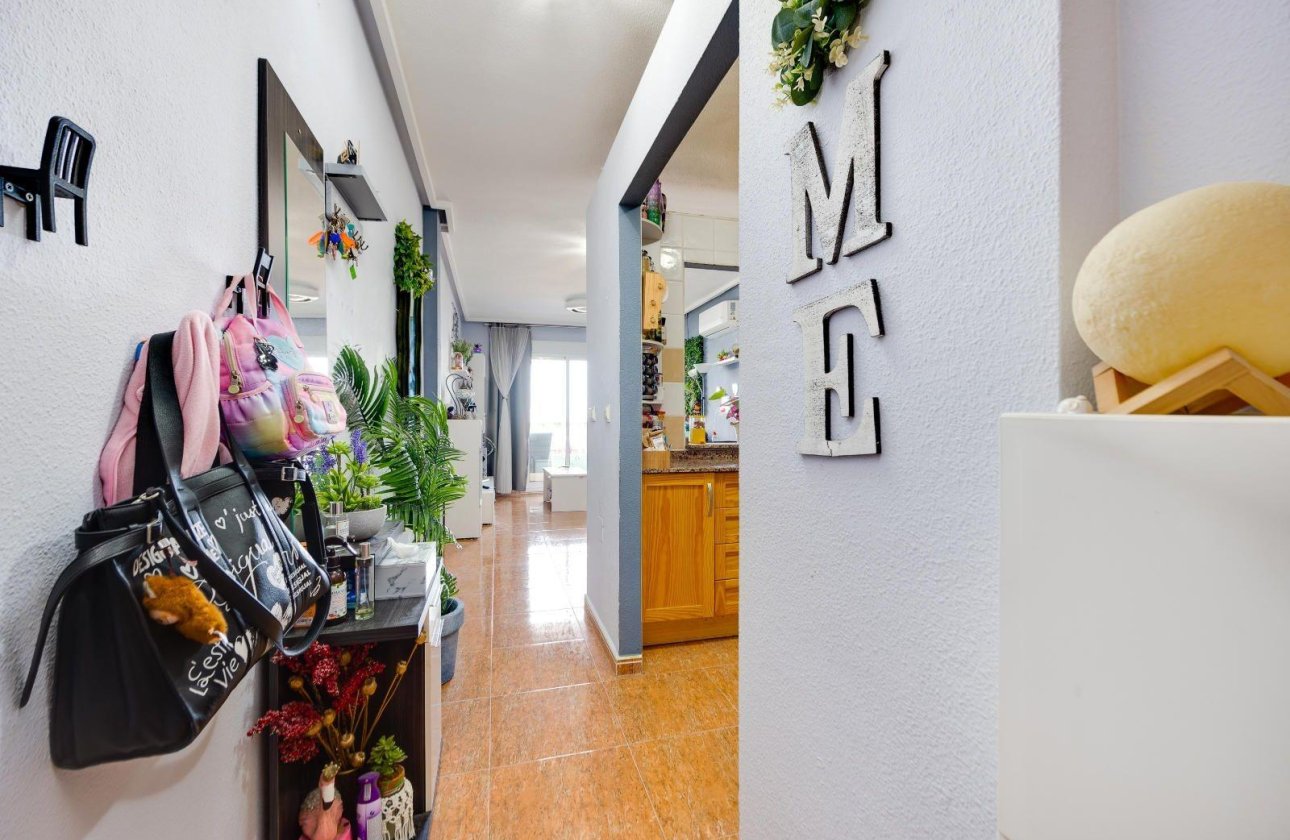 Revente - Appartement -
Torrevieja - Centro