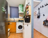 Revente - Appartement -
Torrevieja - Centro