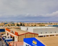 Revente - Appartement -
Torrevieja - Centro