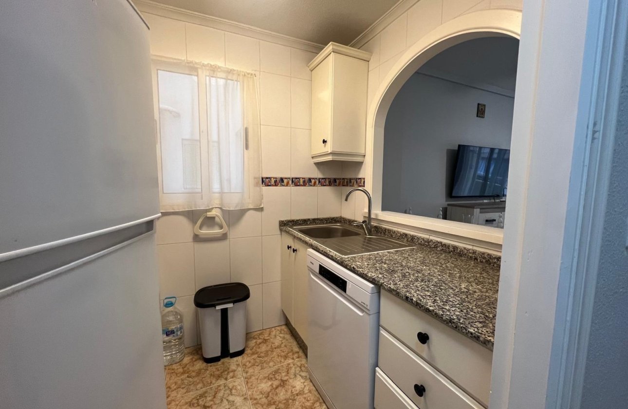 Revente - Appartement -
Torrevieja - Centro