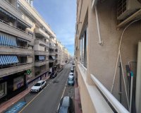 Revente - Appartement -
Torrevieja - Centro