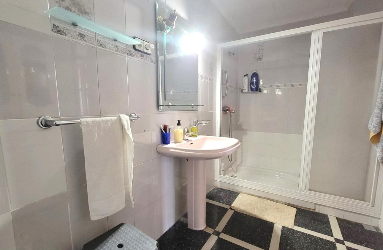 Revente - Appartement -
Torrevieja - Centro