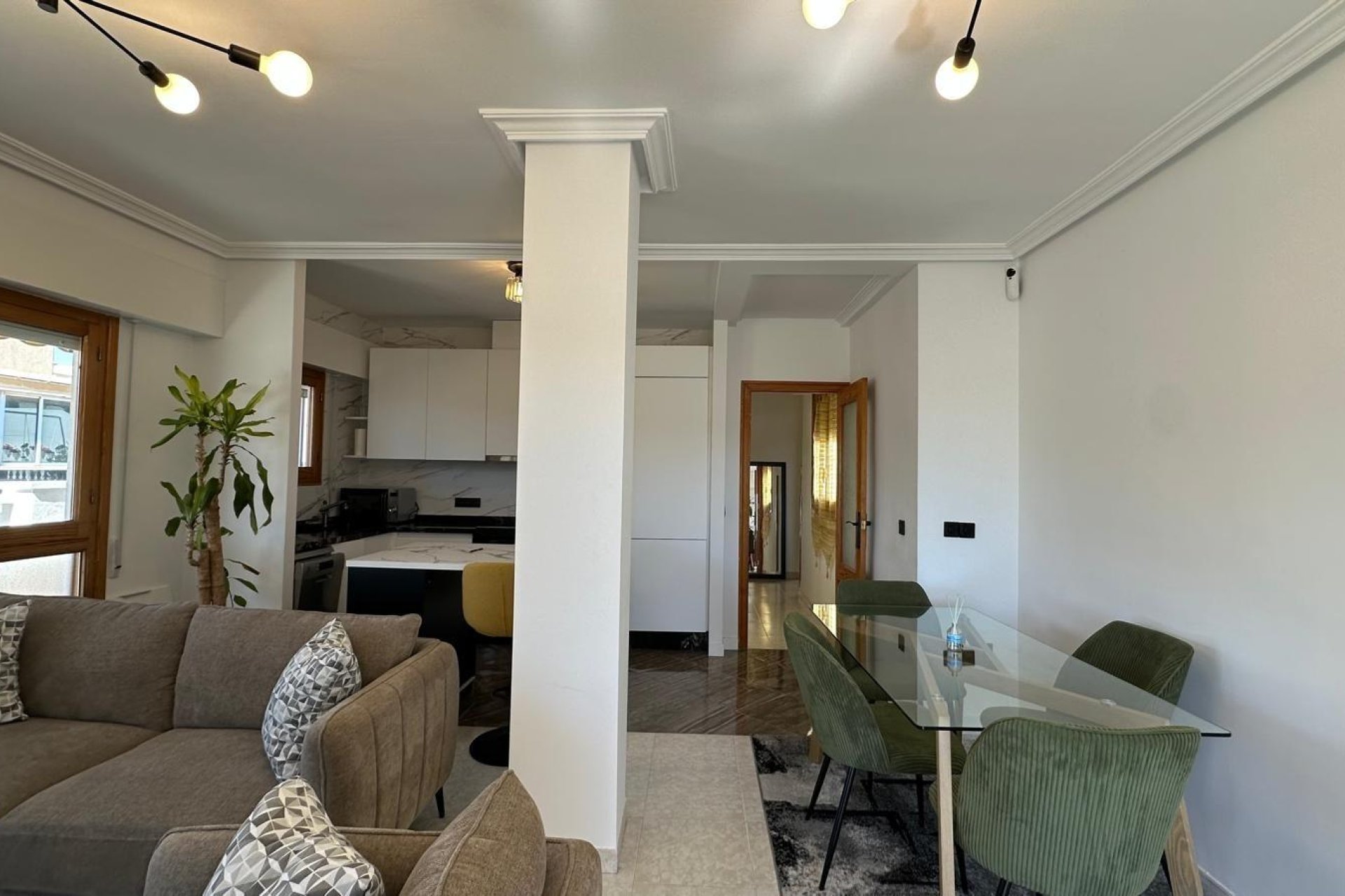 Revente - Appartement -
Torrevieja - Centro