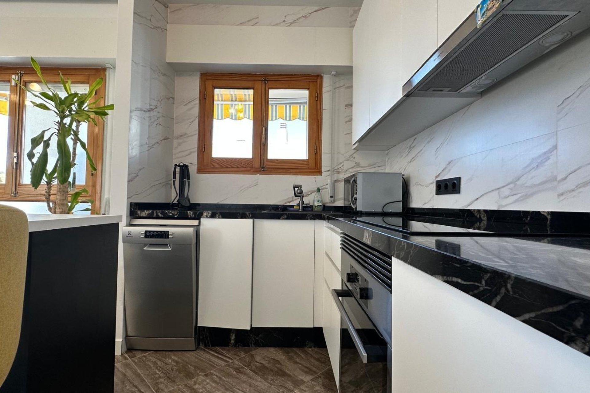 Revente - Appartement -
Torrevieja - Centro