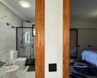 Revente - Appartement -
Torrevieja - Centro