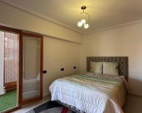 Revente - Appartement -
Torrevieja - Centro