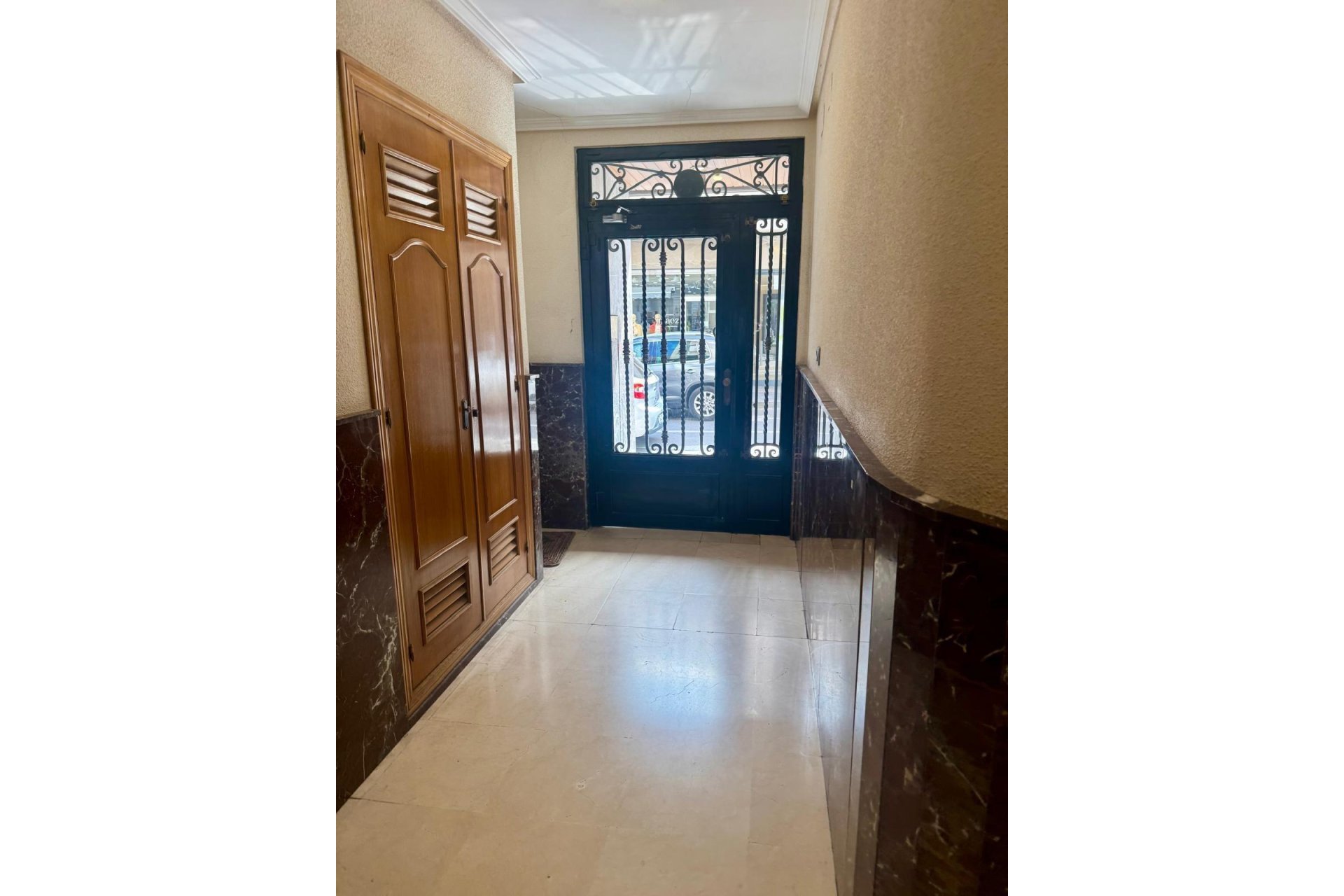 Revente - Appartement -
Torrevieja - Centro