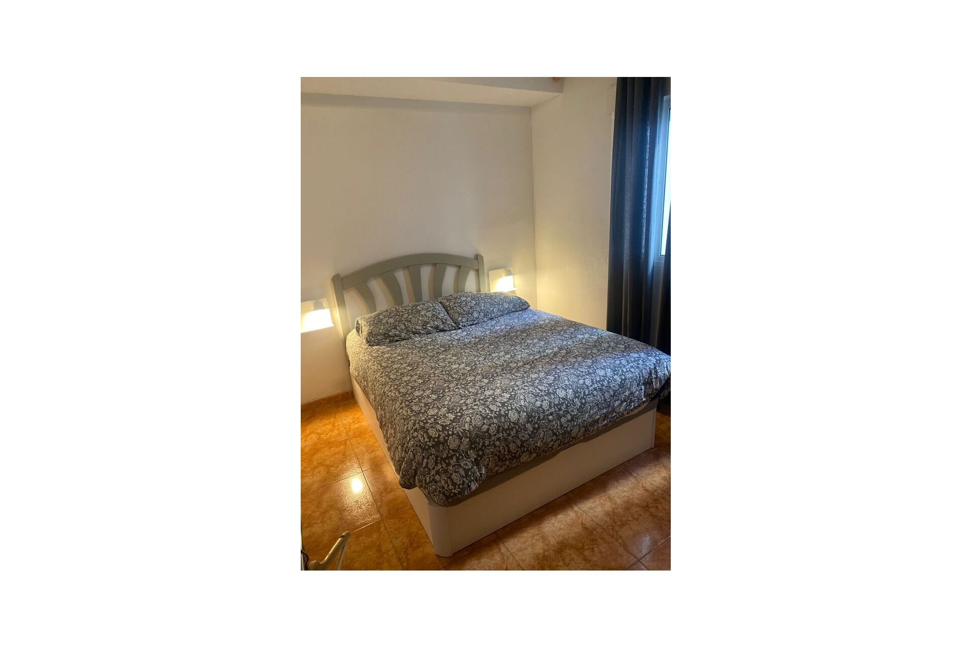 Revente - Appartement -
Torrevieja - Centro