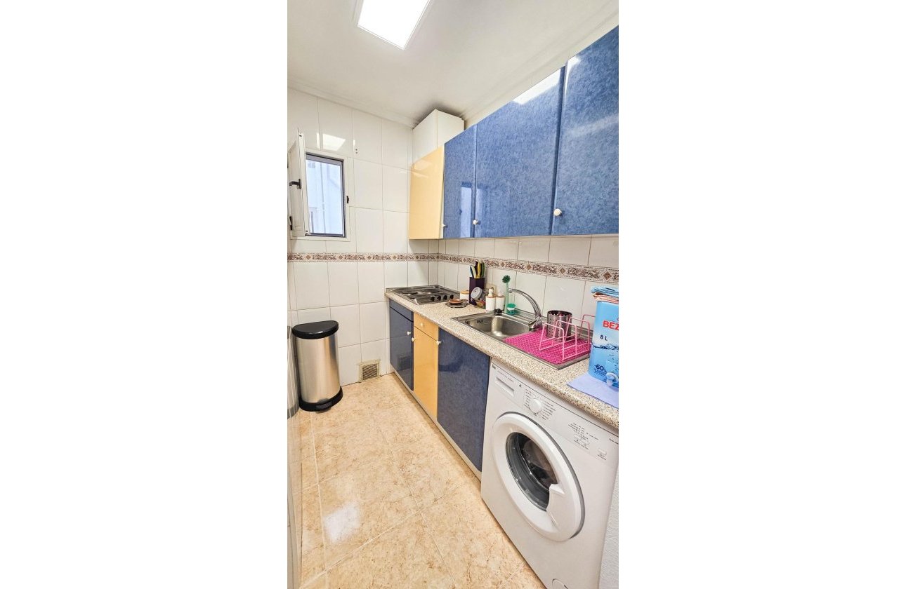 Revente - Appartement -
Torrevieja - Centro