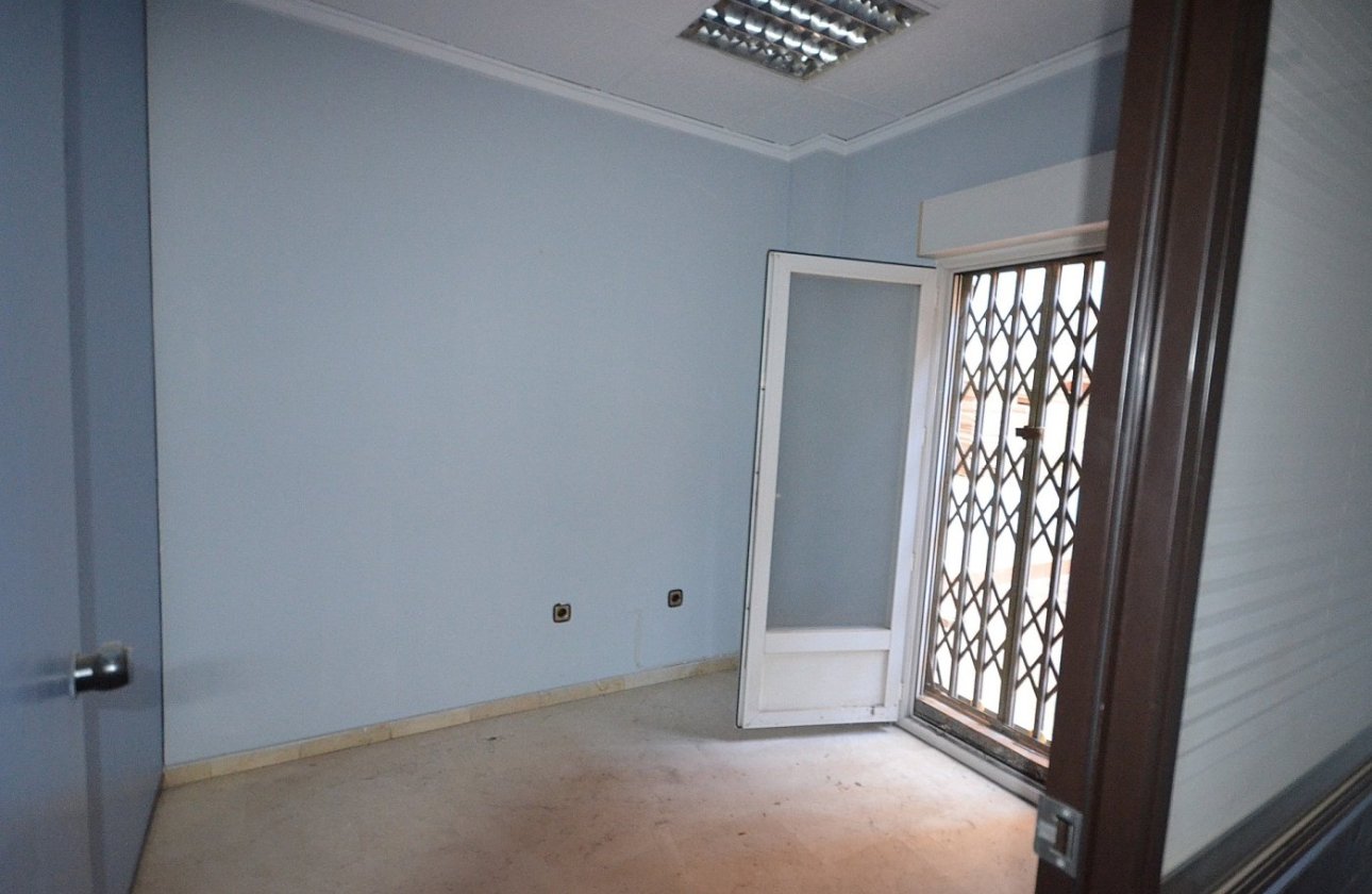 Revente - Appartement -
Torrevieja - Centro